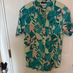 Columbia Men's Leafy Green and Peach Shirt